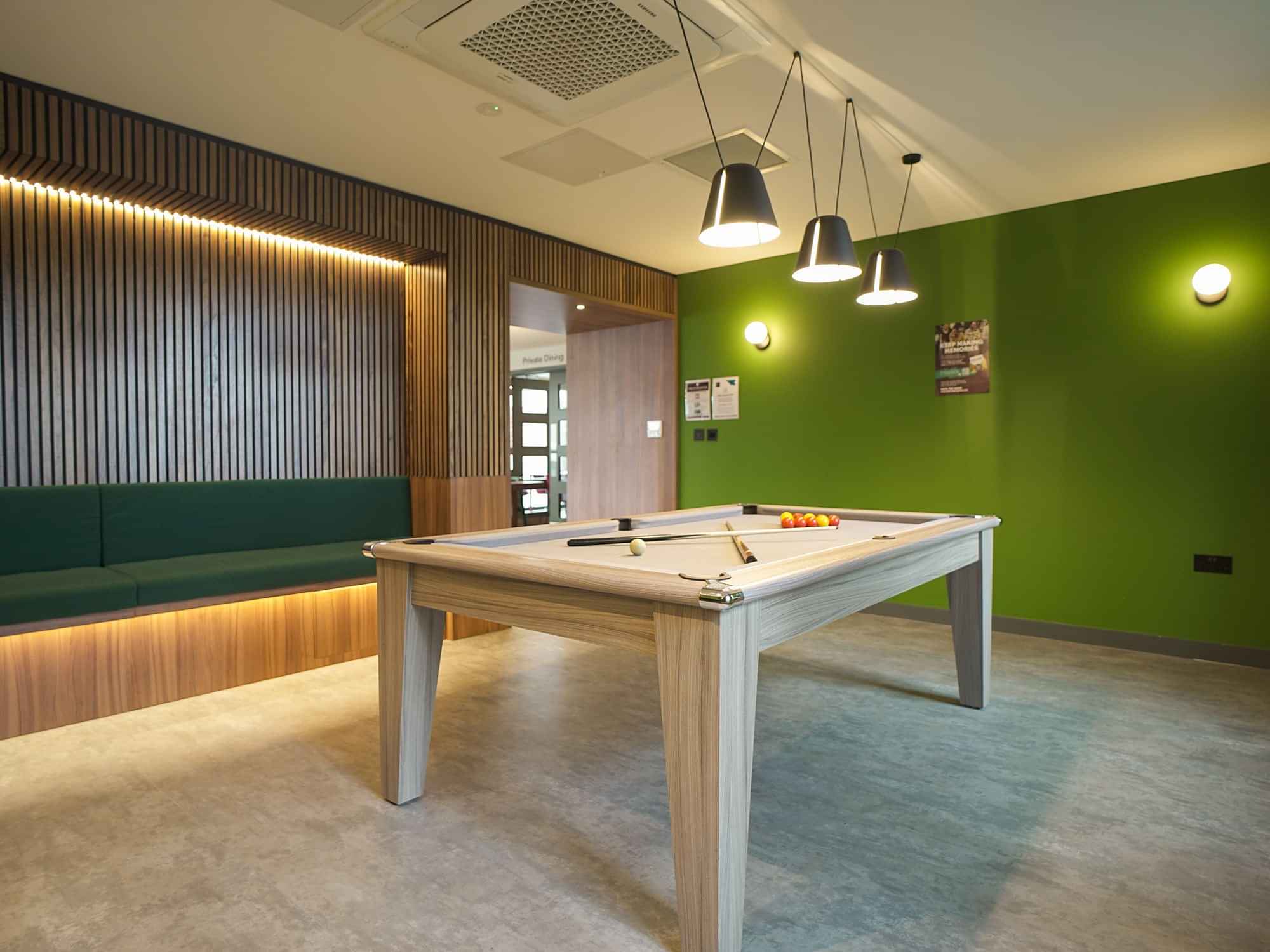 Straits Garden, Egham - 4