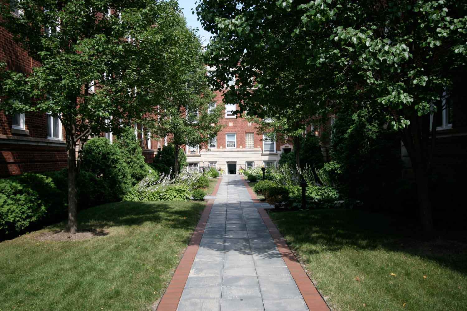 4721 S. Ellis Avenue, Chicago - 5