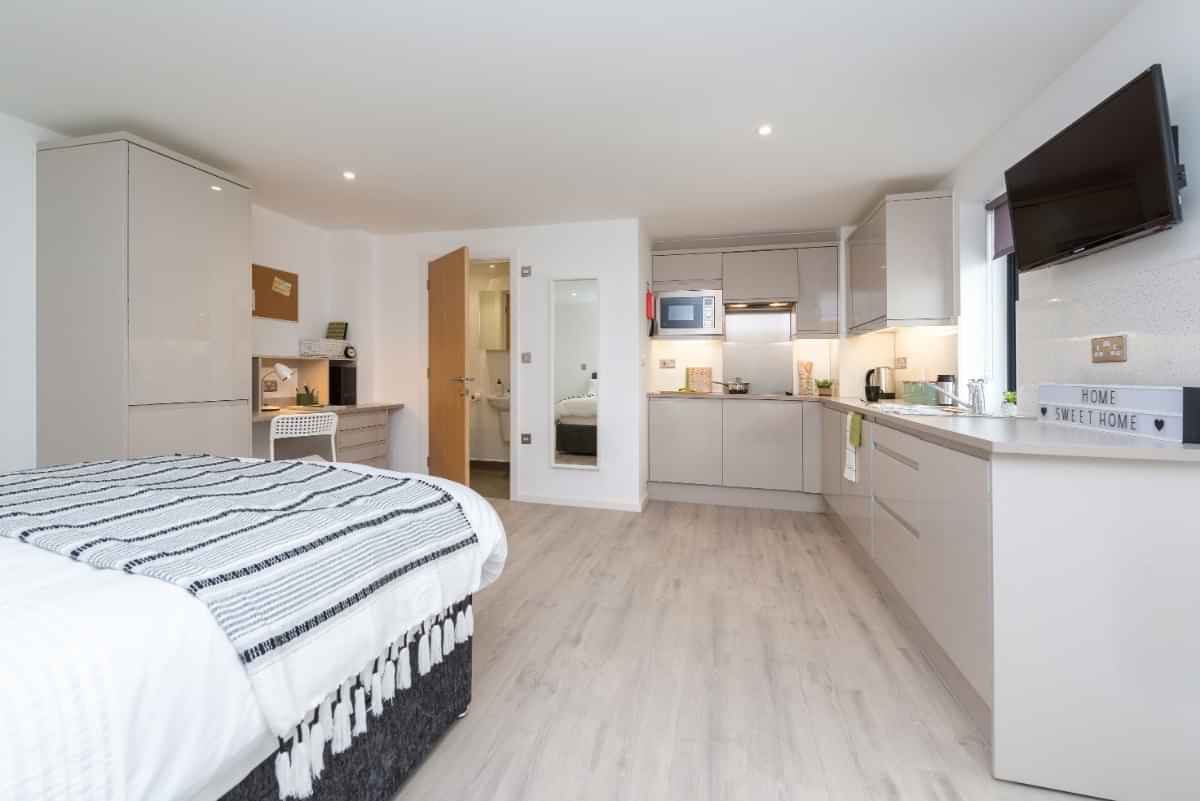 Verney Street Studios, Exeter - 1