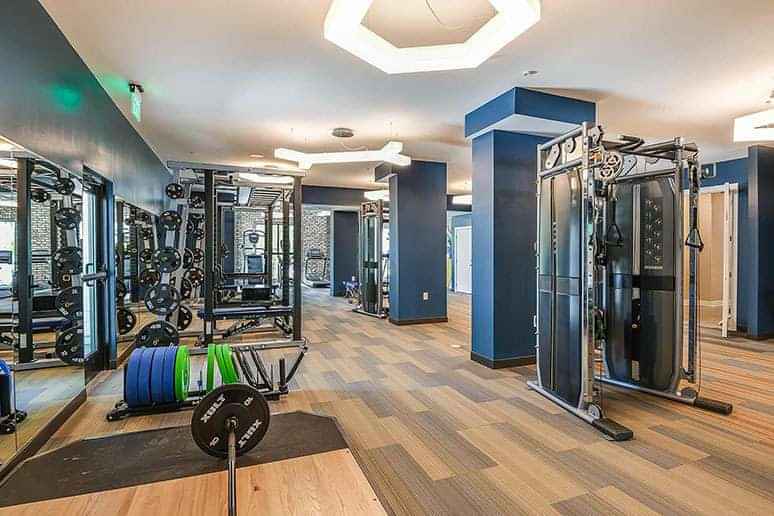 Aero on 24th, Gainesville - 4