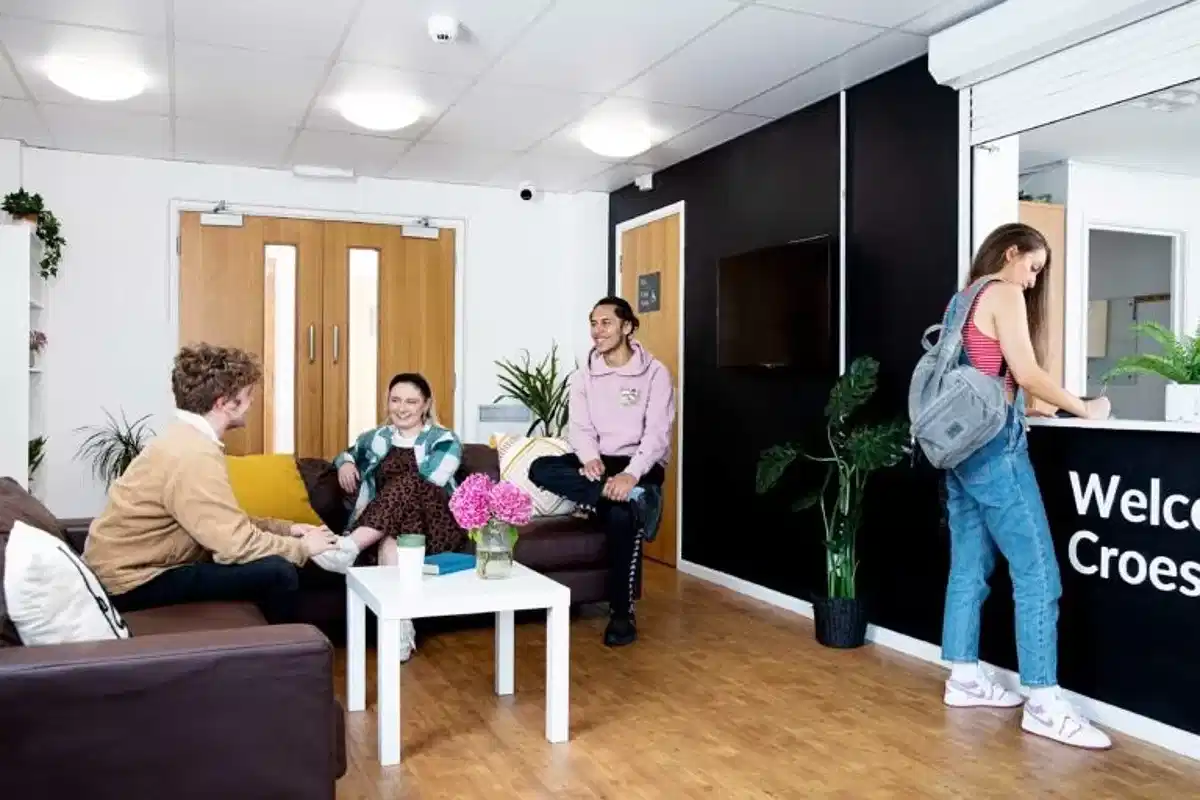 North Court, Cardiff - 4