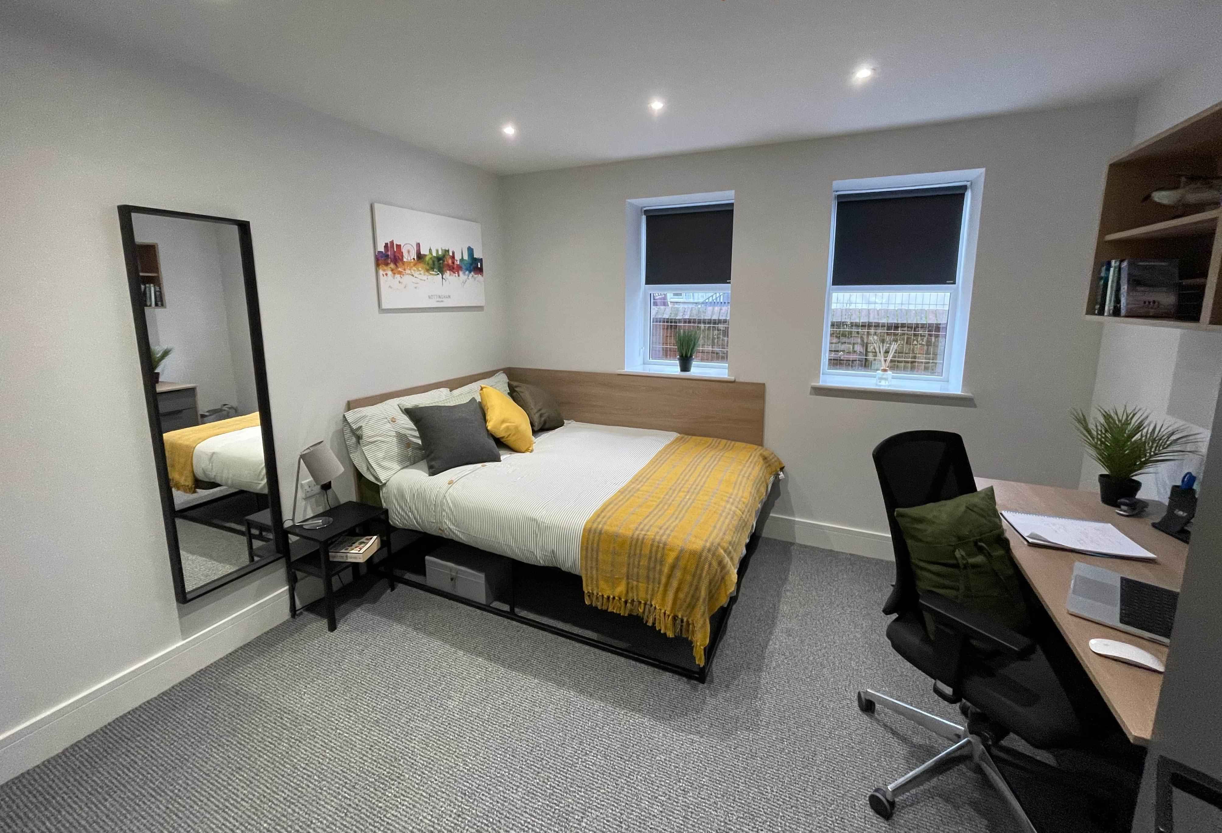 Commercial Point, Nottingham - 1