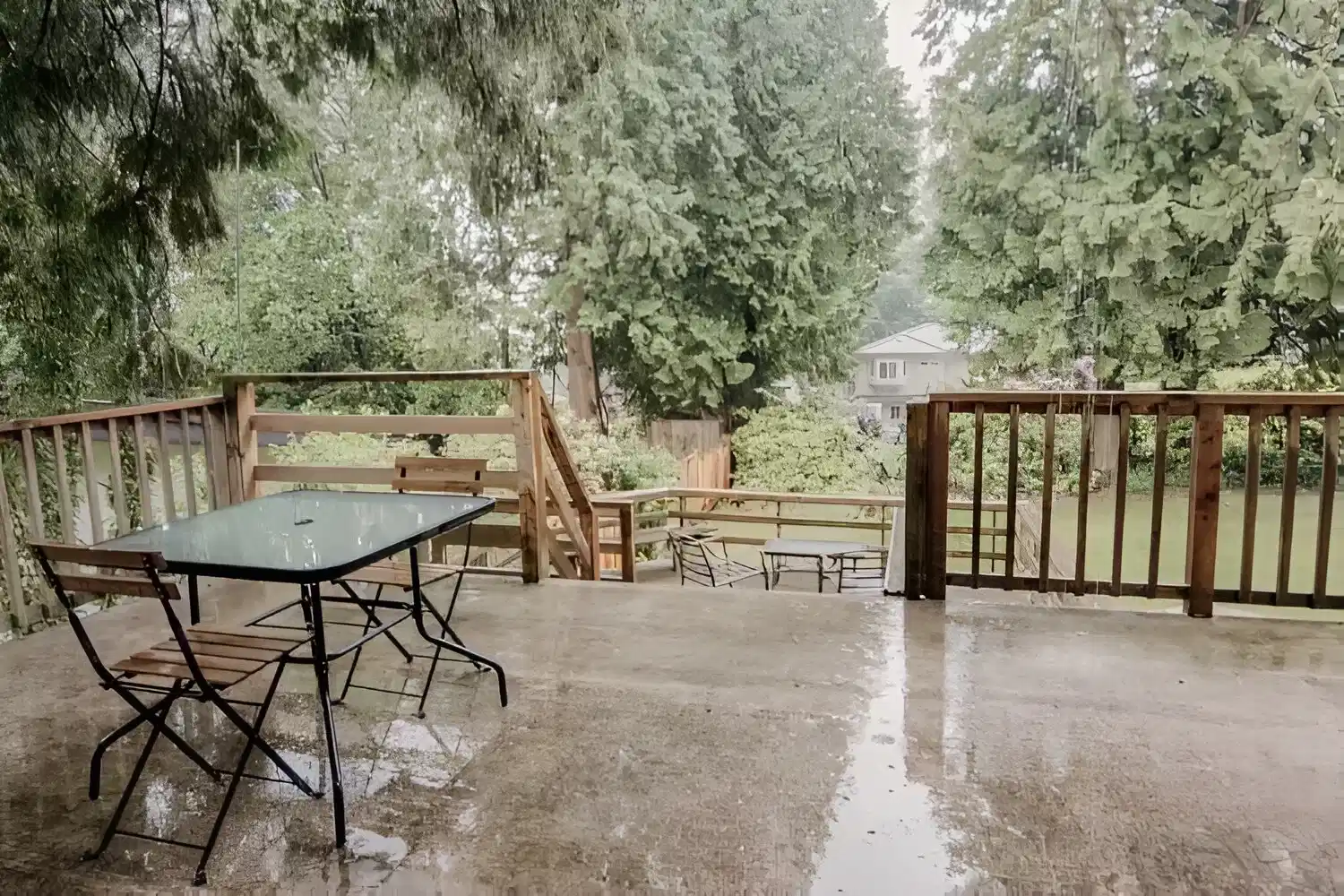 1177 15th St East, Vancouver - 2