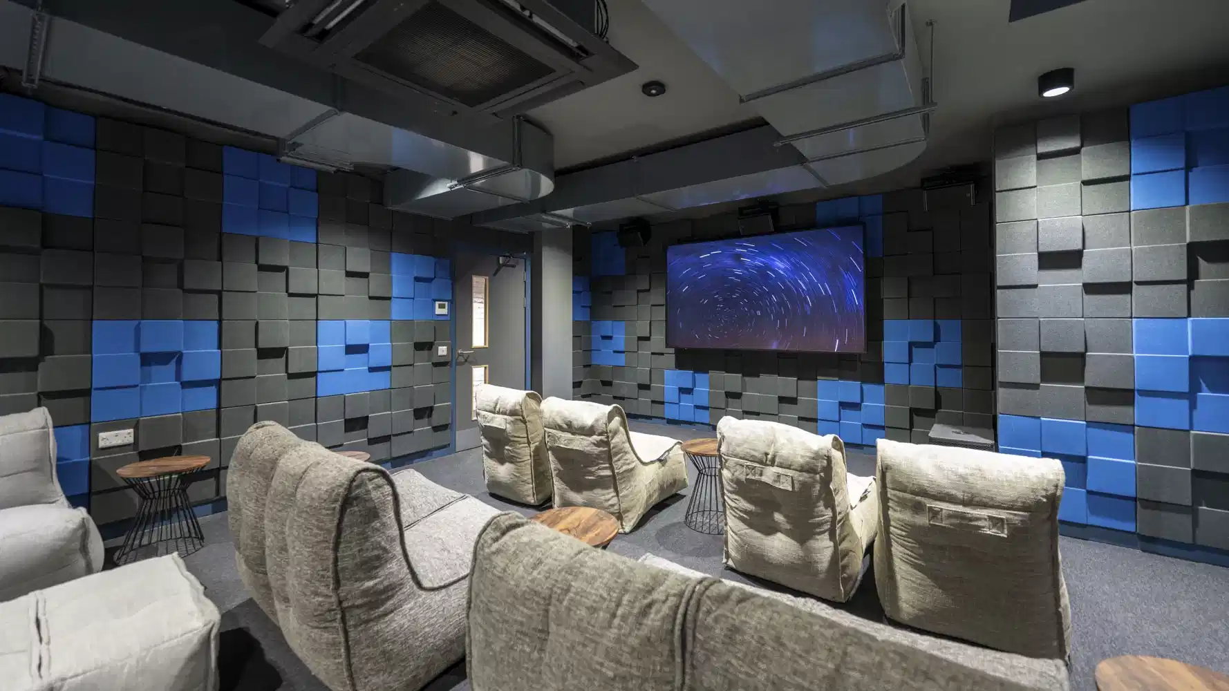 Clyde Court, Glasgow - 1