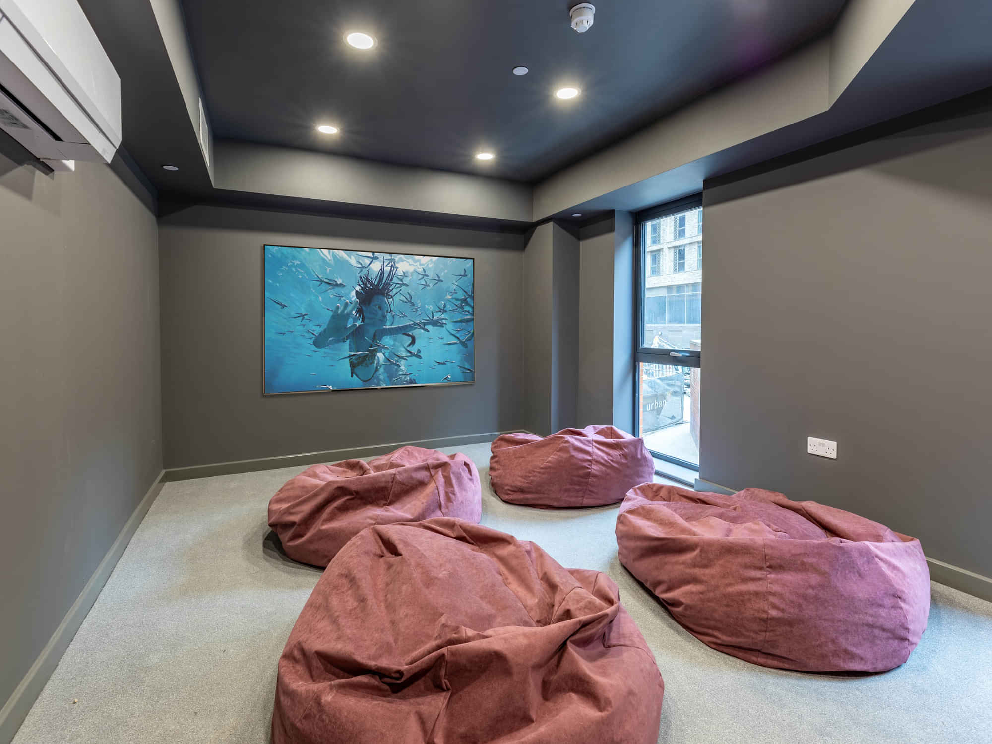 Straits Aire, Leeds - 2