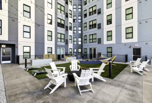 The Dean Reno, Reno - 2