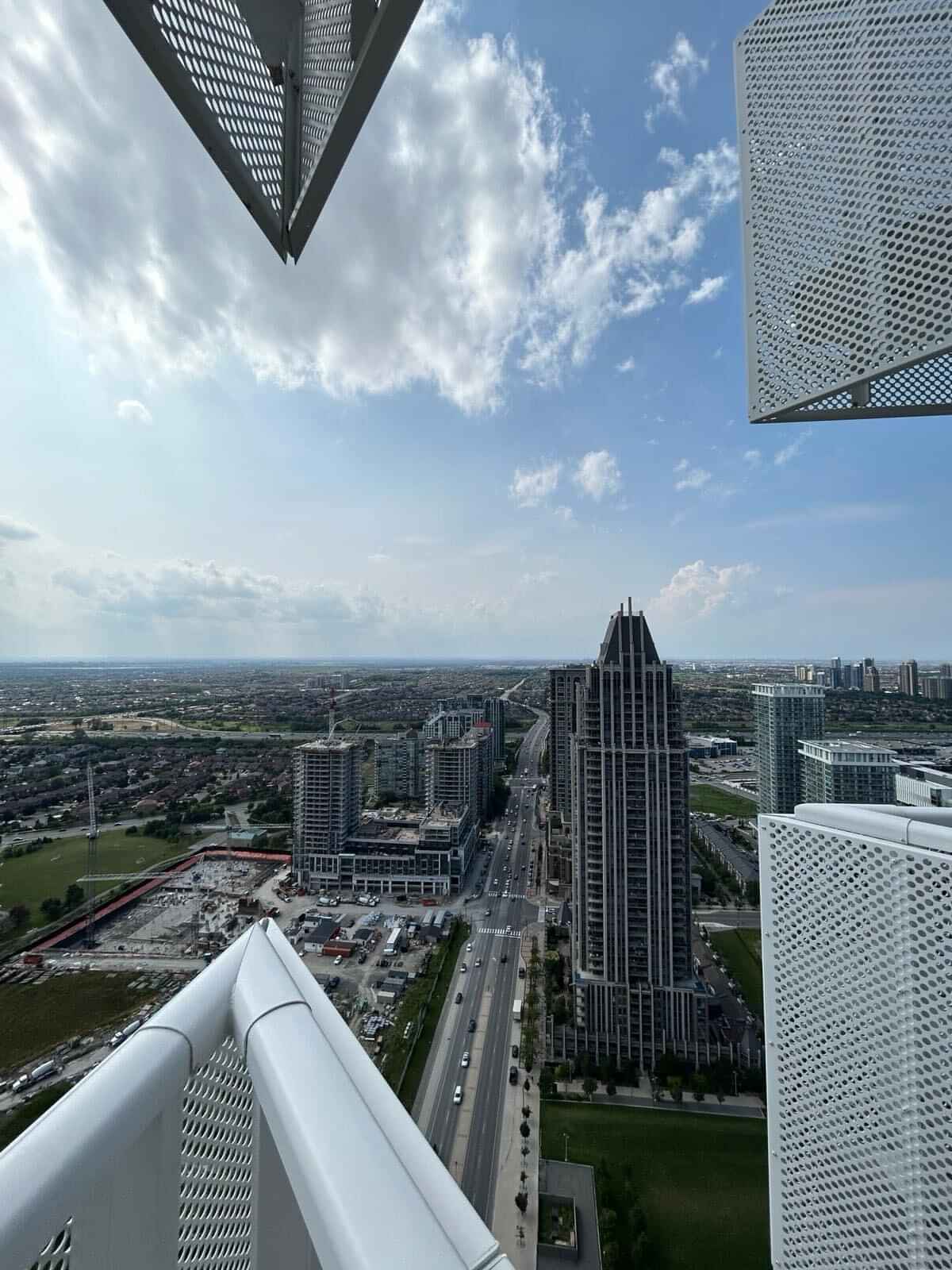 Liwinco Mississauga, Mississauga - 4