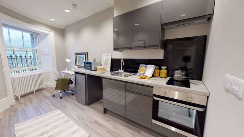 Diamond 1 Bed Apartment – 1b – Image 5