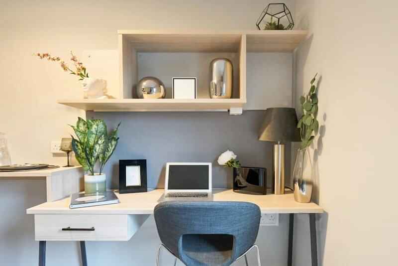 Standard Studio – Ensuite – Image 7