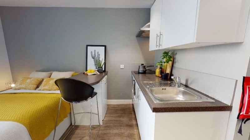 Silver Studio – Studio – Image 6