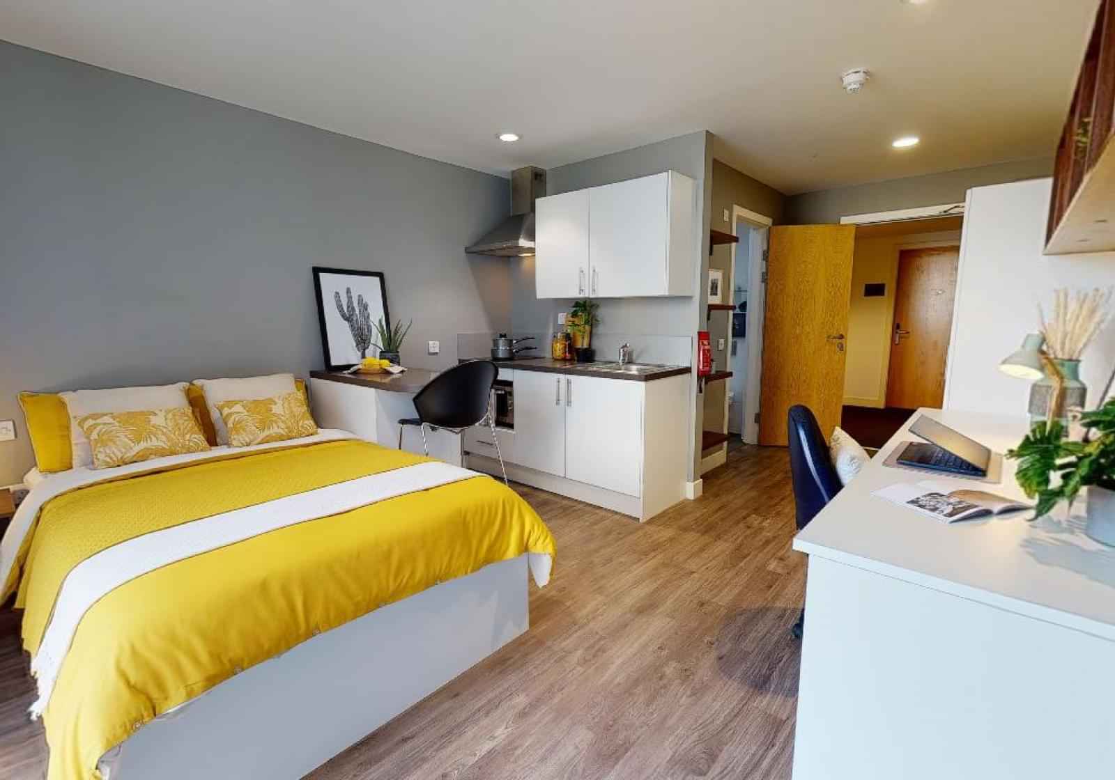 Silver Studio – Studio – Image 1