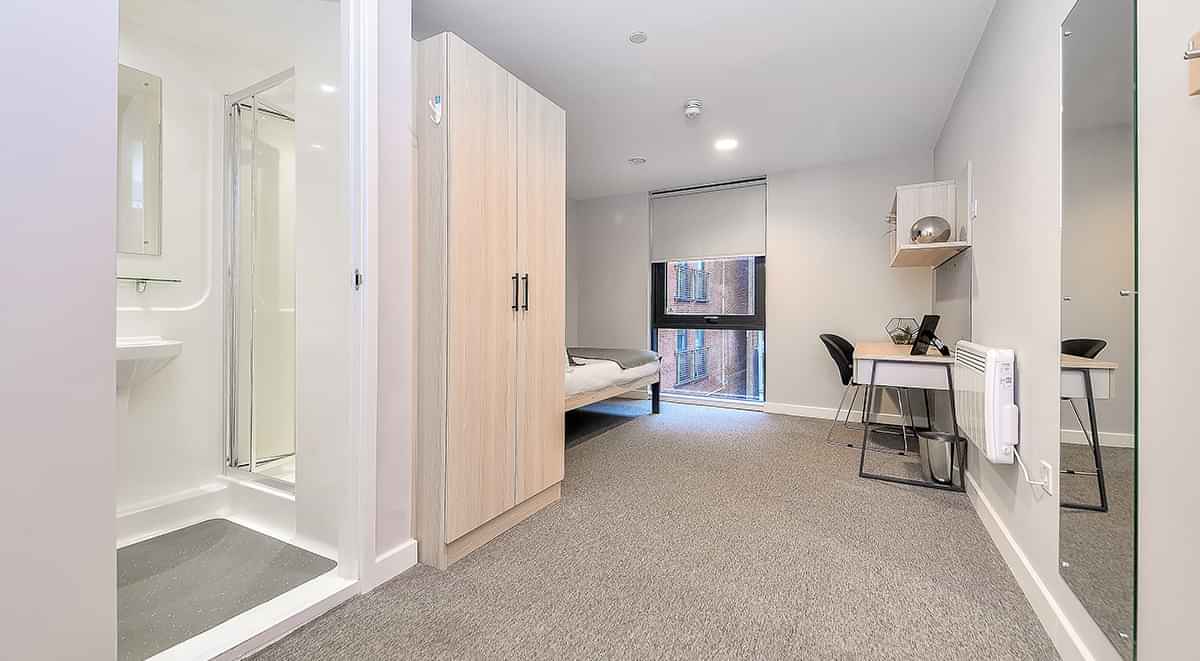 Premium Ensuite – Ensuite – Image 2