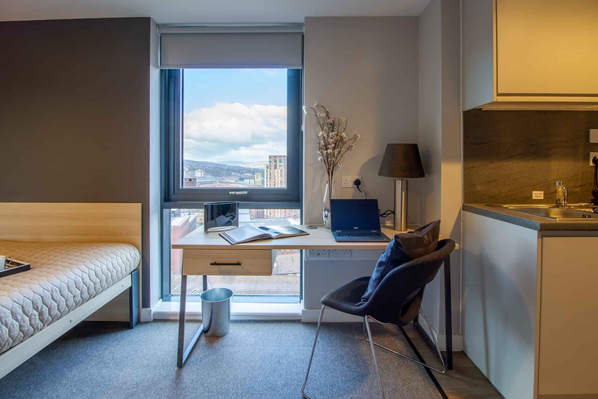 Deluxe Studio – Studio – Image 6