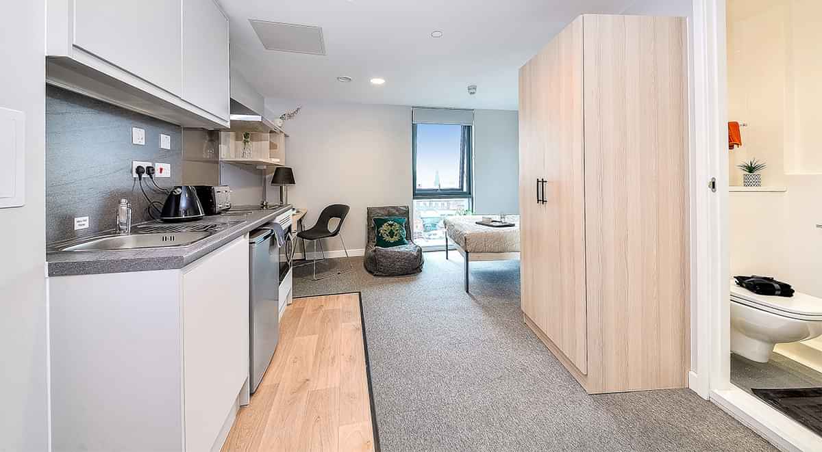 Classic Studio Plus – Studio – Image 3