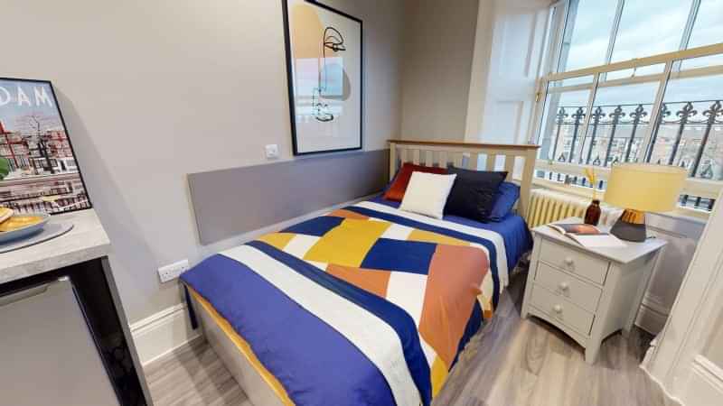 Silver Studio Premium – Studio – Image 1