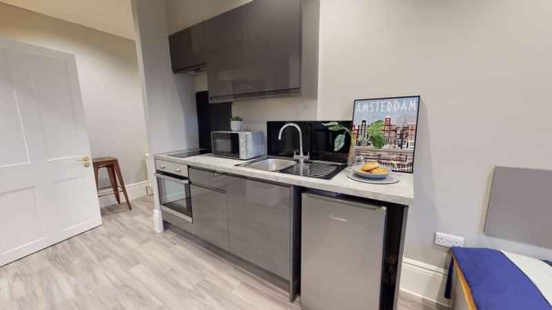 Silver Studio Premium – Studio – Image 3