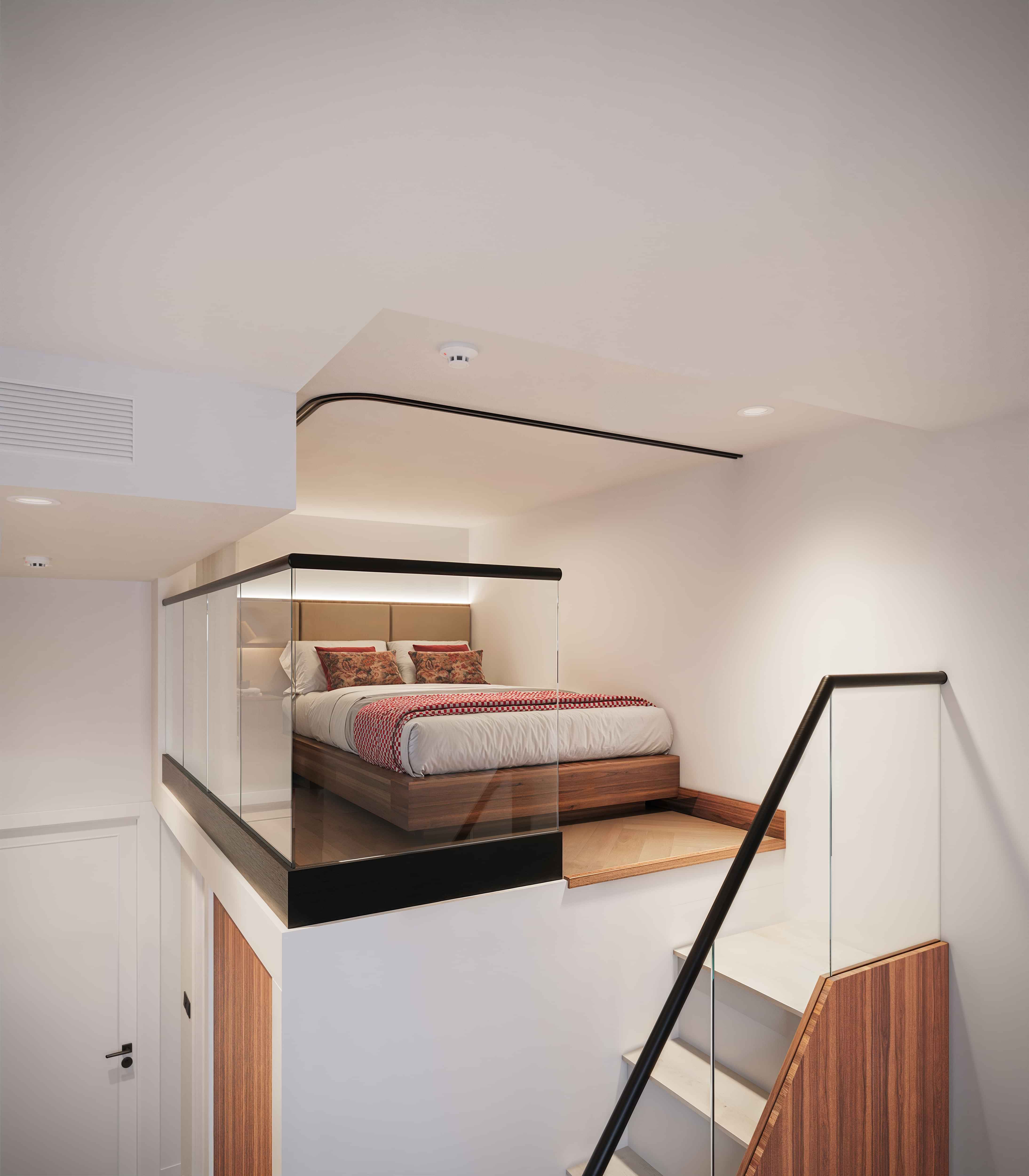 Premium Mezzanine – Studio – Image 1