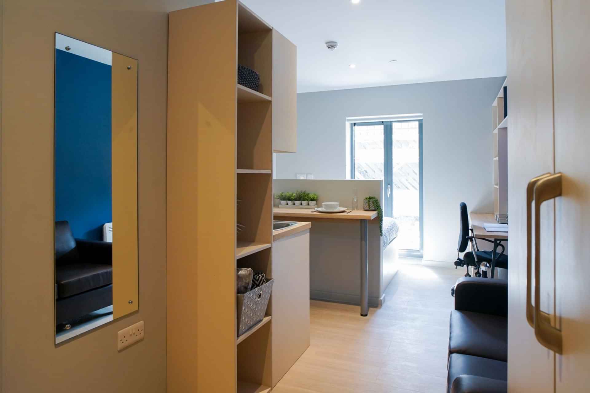 Premium Accessible Studio  – Studio – Image 4