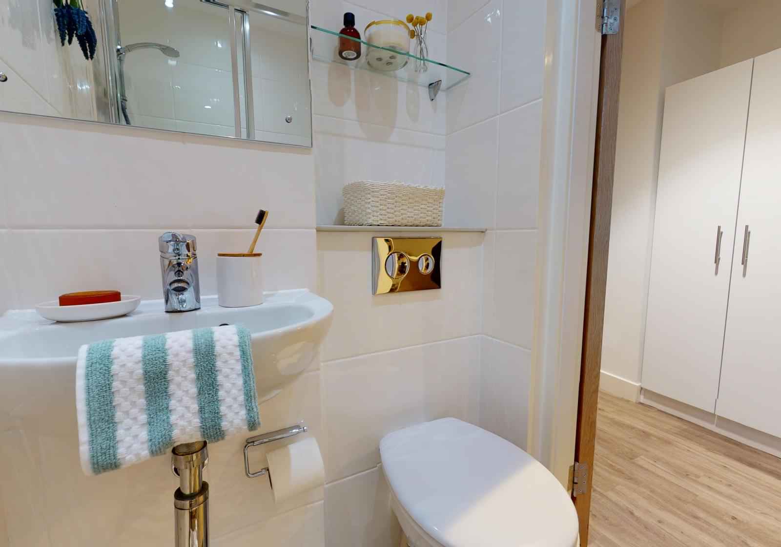 Platinum Studio Plus – Studio – Image 4