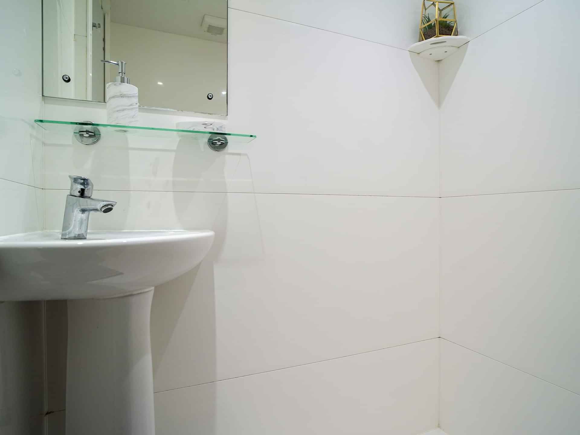 Ensuite – Ensuite – Image 2