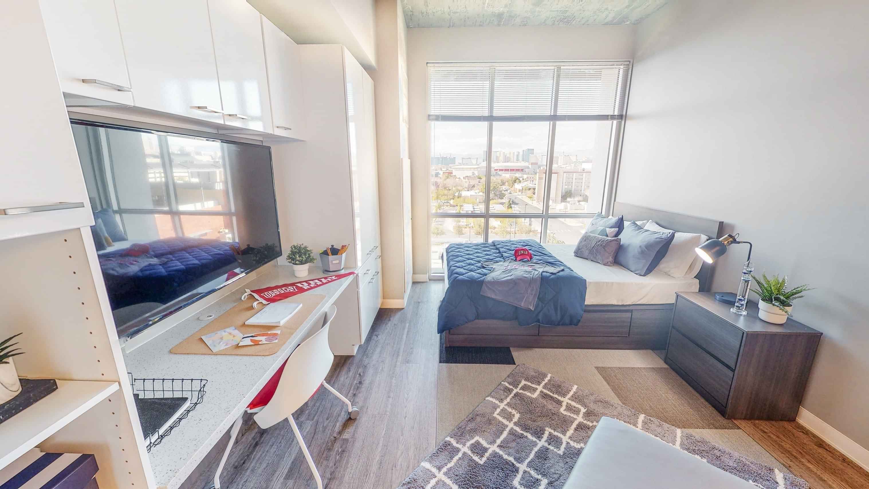 Studio Suite – 2b – Image 2