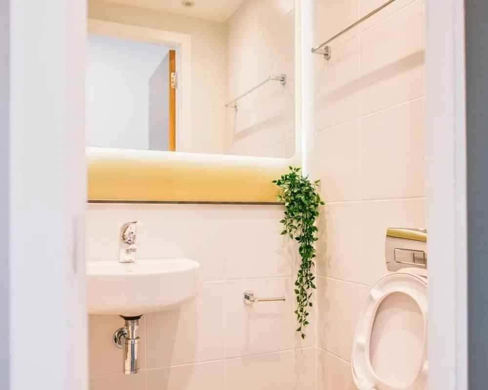 Premium En-suite – Ensuite – Image 5