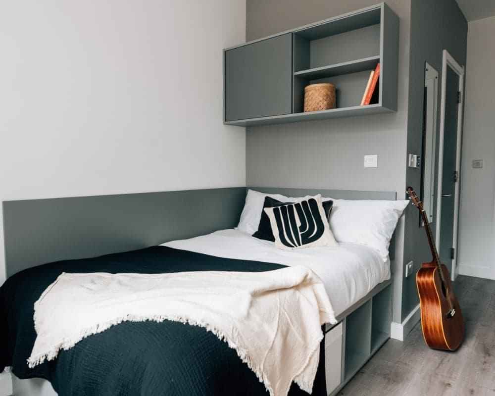 Premium Plus En-suite – Ensuite – Image 3