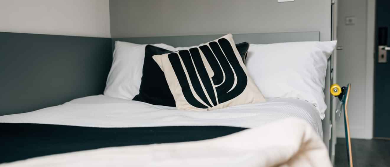 Premium Plus En-suite – Ensuite – Image 5