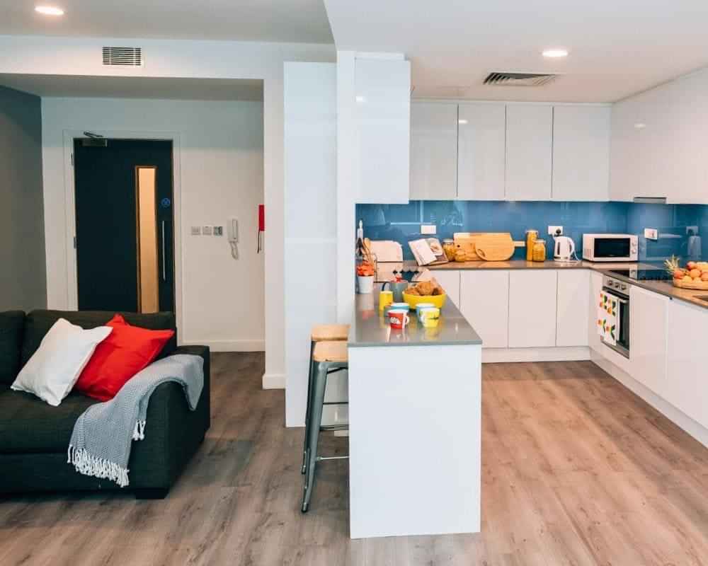 Deluxe En-suite – Ensuite – Image 2